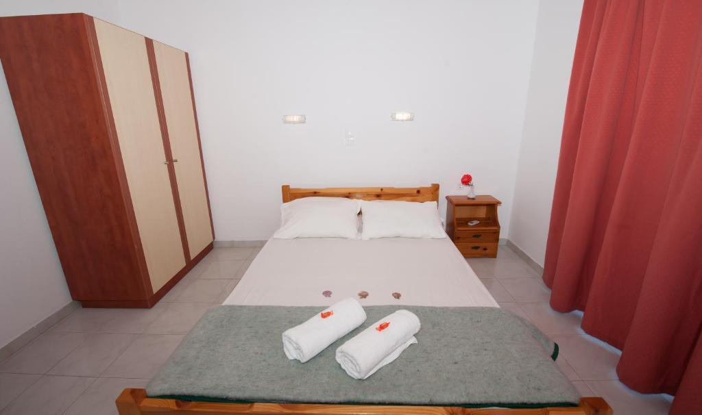 Valianos Studios Alykanas  Rum bild